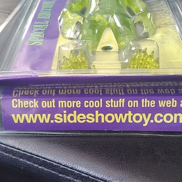 Universal Studios Creature from the Black Lagoon - Picture 7 of 7